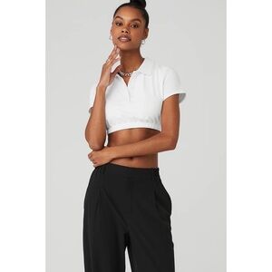 Alo Yoga Cropped Prestige Polo Shirt in‎ White